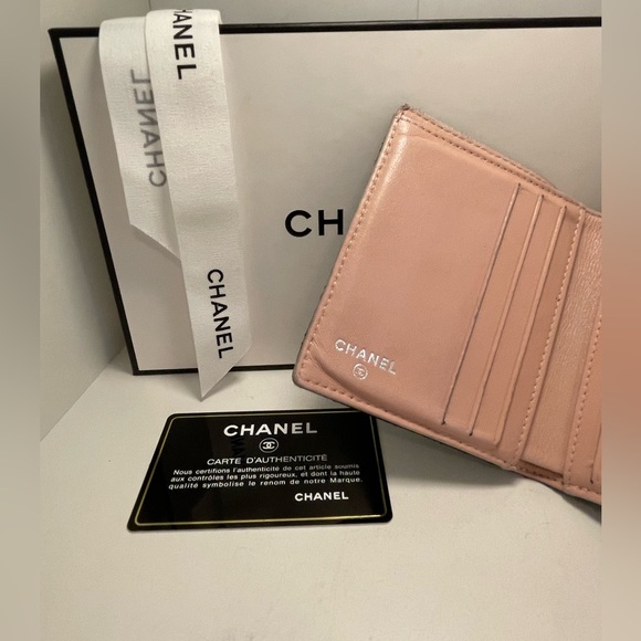 Chanel quilted two way wallet - Picture 8 of 10